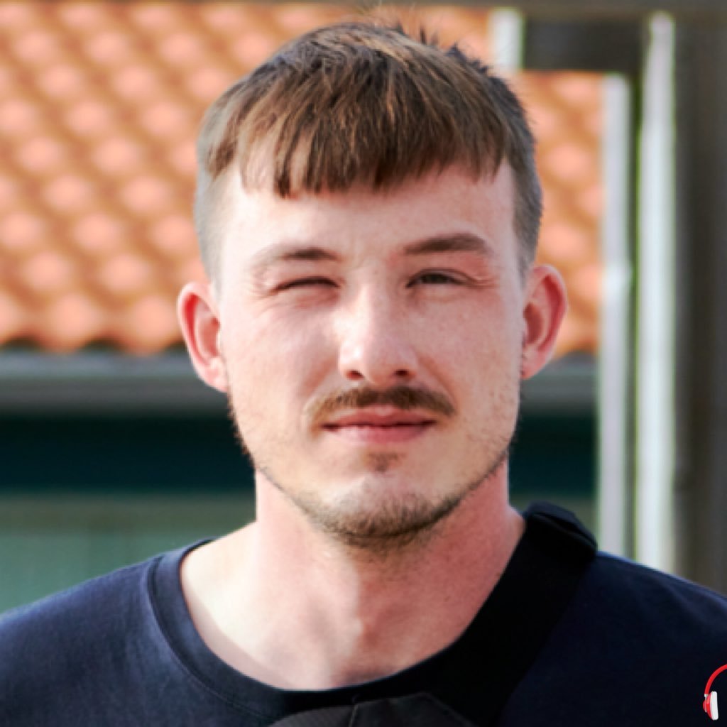 myllaeri1's profile picture. 