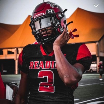 QB / FS ‘23/ Reading High School ❤️🖤/ 6’1 180 First Team ALL State Def ATH - LL First Team ATH & DB ⭐️HC : @SamoanSigma HUDL : https://t.co/lQiZM0s1vO