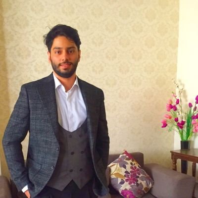 _taghadomi_'s profile picture. محصل حقوق