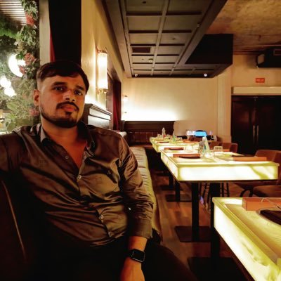 📝 पत्रकारिता | critic | political | writer