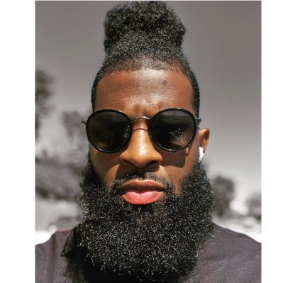 From Dolton • Eye Am Weird • Thornridge High C/0 ‘05 • Millikin University C/0 ‘10 • Graphic Designer • State Government • Write Poetry & Bars • Eye Love Music