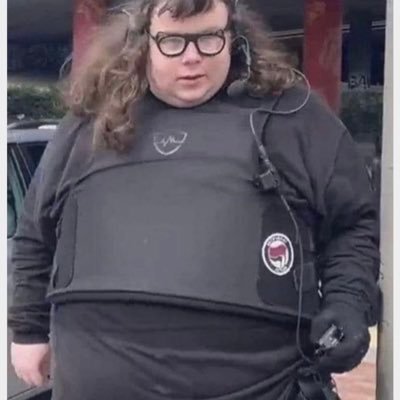 time2toetheline's profile picture. 