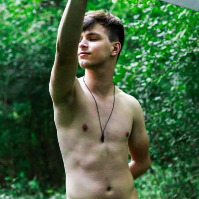 22, m, I'm a model from Michigan

I accept video and pictures request on my @OnlyFans ✨️

also find me on https://t.co/gDCf5rRfIX