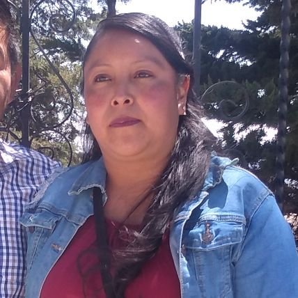 vanesaflrs18's profile picture. 