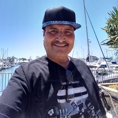 MichaelSavedra2's profile picture. 