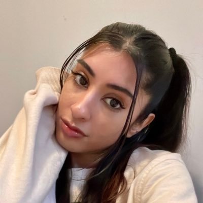 chaimilkt's profile picture. anthony bourdain stan account.