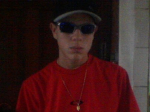 Luz , Igualdade , Paz , Justiça e Liberdade pra todos verdadeiros da comunidade !