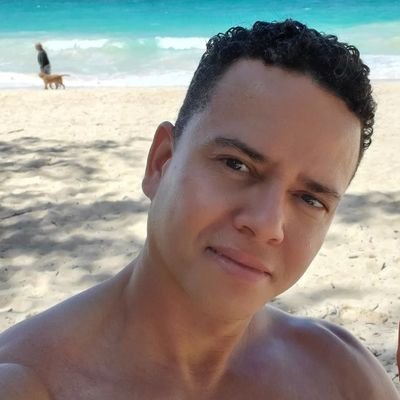 Brazilian-born/Hawai'i-living - college professor - Liberal Democrat - #MauiStrong - dr_j_phd21 (Post) - DrJ_PhD@mastodon.com🌊