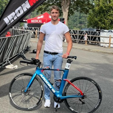 OkeaneJohn's profile picture. Race the rule book.