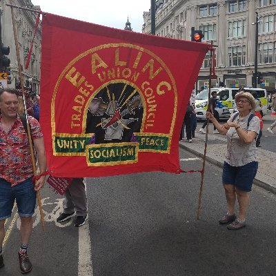 Official account of Ealing Trades Council - the Ealing iteration of the OG worker's council movement in the UK. Unity. Socialism. Peace.