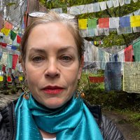Laura Butler 🐈🥼 (@lauracatpjs) 's Twitter Profile
