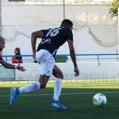 Dios, familia, fútbol!! de la mano de Dios camino hacia la victoria 🙌🙌 J.K 💑💑