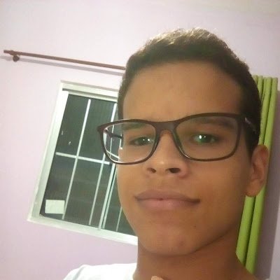 esdras_calebe Profile Picture