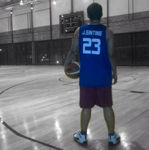 JeffryGinting's profile picture. It's better to die upon your feet,than to live upon your knees