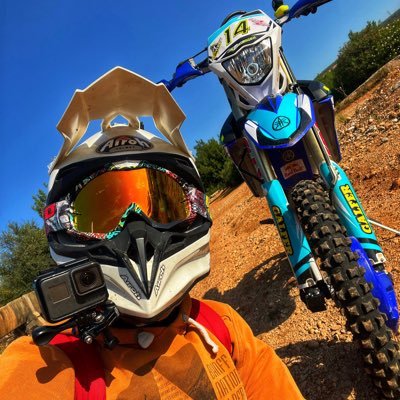 theakif7's profile picture. hayat hedefler ve sonuçlardan ibarettir.