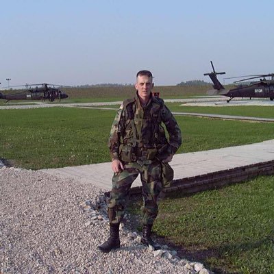 “Top” Retired US Army Infantry First Sergeant, Executive Editor @CommitConserv, defender of the Constitution & the core American principles