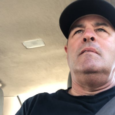 Kenneth727727's profile picture. 