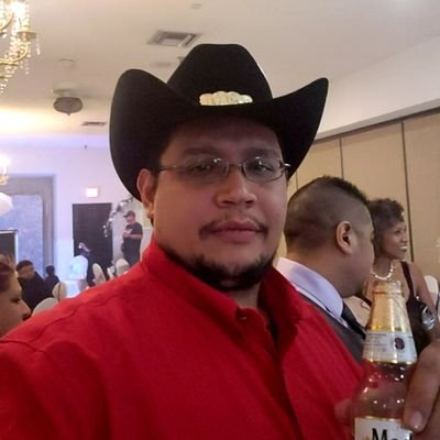 Premozilla1's profile picture. im a happily married man so if you go into my dms asking to meet up and fuck that will be a hard negative im loyal to my wife as she is to me