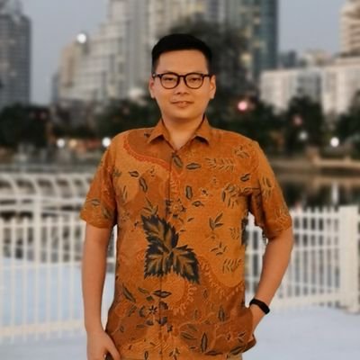 tommyhartonocom's profile picture. Programmer | Anti Financial Crime | Angel Investor