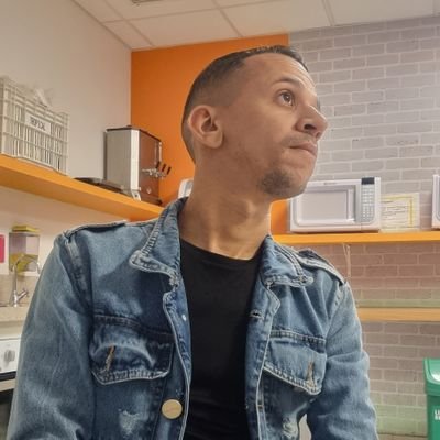 Jornalista na @tvglobo | Fotojornalista premiado 🏆 Especialista em coberturas de conflitos urbanos, formado pela ONU e CCOPAB | #SRN🏆
