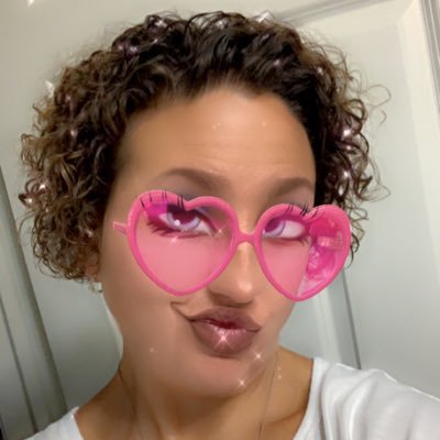 MamaKellinger's profile picture. ⚽️ Soccer Mom! ⚽️ Go PNW Pride! Go Minooka Indians!