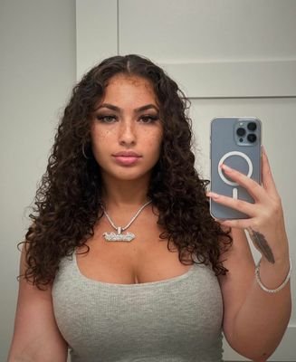 JOYCATHY14's profile picture. 