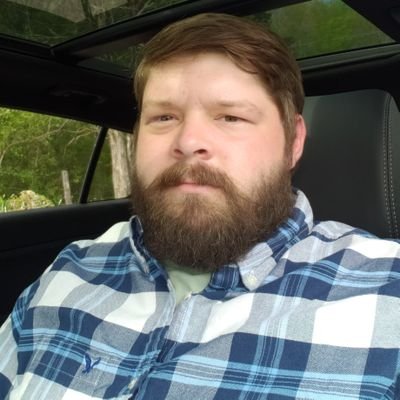 Names Matt. '90s male from USA 🇺🇸
18+ only please. If under 18, please, unfriend me.