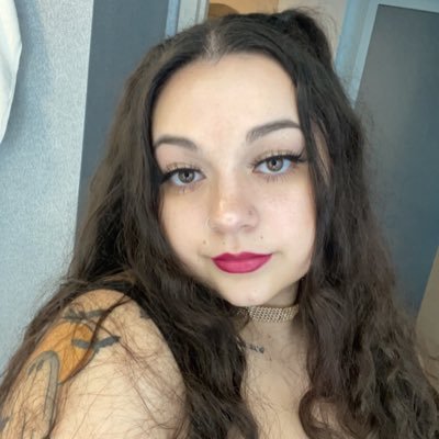 annelise_willis's profile picture. 