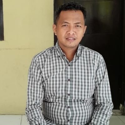 Achong_Firman's profile picture. Pegiat HAM | Ketua Bantuan IKADIN SULSEL | Partners Law Firm AKW & Partners | LBH- Pers Makassar.