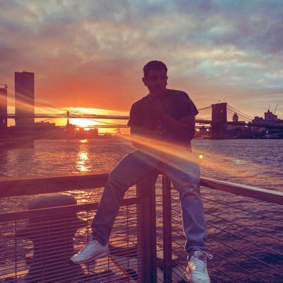 Alex_Leon21's profile picture. Texas➡️Kansas US Navy