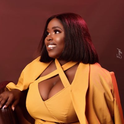 Darkš¤||Chubby Teacher||Always cheerful cos God gat me||A lady with a big ā¤ļø||fashion designer@tosynstichesāļøāļø||favquote;No Risk No RewardāļøORIFLAME CONSULTANT