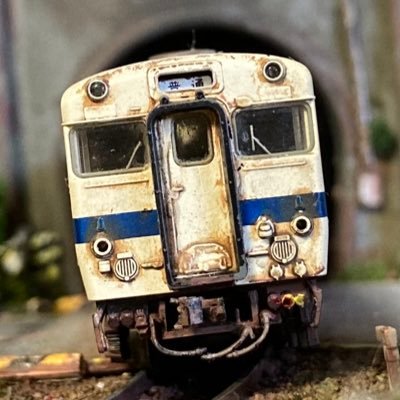 Duke_m_poppo_RM's profile picture. #鉄道会社 に勤める #中の人 は #鉄道模型 がお好きな人。#Nゲージ #ジオラマ #レイアウト 作成を中心に #写真撮影 を楽しんでいます。#フォロー 自由 #鉄道好きな人と繋がりたい #鉄道模型好きな人と繋がりたい #フォロバ します