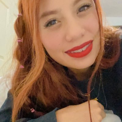 liiz_tink's profile picture. Cuando todo en la vida se vuelve tan complicado, solo toma un día para cambiarlo .. tu sigueme y ya :3