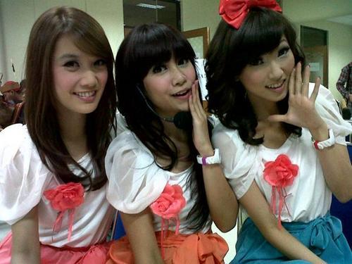 anisachibifull's profile picture. @anisachibi
saya fans bage nya ce anisa 
follow me and follback setiap tgl 1-23 :)