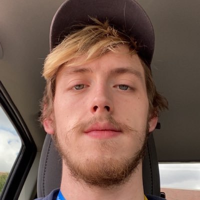 23 Bi and High. 18+. just trying this thing out. got my first chest hairs, so I’m officially an otter