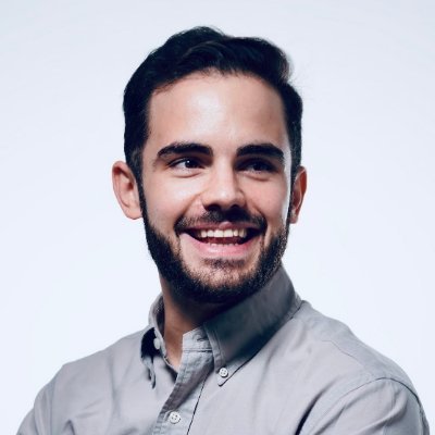 “Truth is not determined by a majority vote.” “La verdad no se determina mediante un voto de la mayoría.”