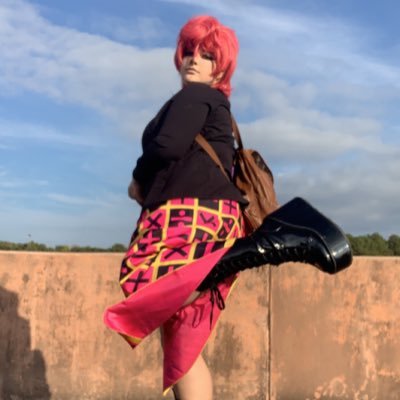 velswarhammer's profile picture. your resident cup of gender