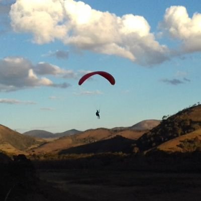 IDEAVR's profile picture. Especialista em Telecomunicações, Analista de Sistemas, Micro Empresário e Administrador de Empresas nas horas vagas.