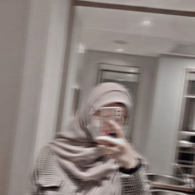 fifi_theflowers's profile picture. ALLAH knows What is the best for you and When it's best for you to have it.