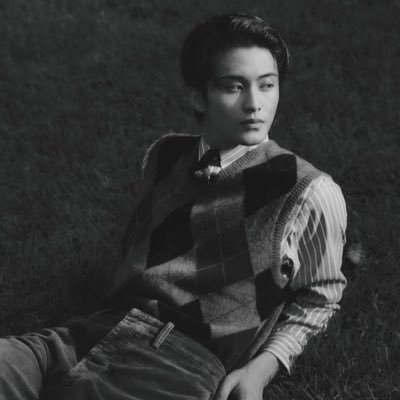 PUBERTY_CHILD's profile picture. the earth spinning my head