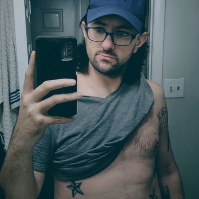 gay.
bb.
☣️.
snj.
Top.
😈😏

https://t.co/fPeGj6Iup8