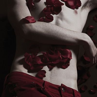 🖊️ Scribbling beats beneath your ribcage. 🚫 Strictly No DM. ⚠️ Only poets allowed.