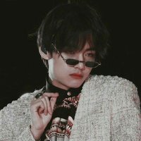 Aurora⁷ 🦢 #yanlıskarar(@Taeschubycheeks) 's Twitter Profile Photo Aurora⁷ 🦢 #yanlıskarar(@Taeschubycheeks) 's Twitter Profile Photo
