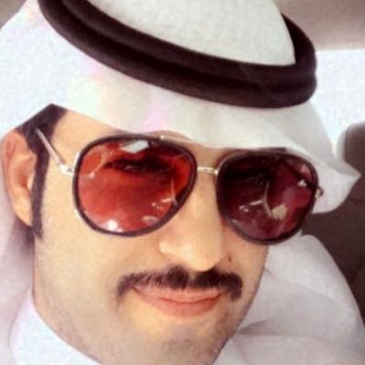 أعوذ بك يارب ثم ألـجـا إليك ، مـن كـل ذنـبٍ بالـبسيـطـة أحـقـره @ يـا واحدٍ مالك شـبيه و لا شـريك ، اغـفـر لمسلم كل سره و جـهـره 📝 شاعر .