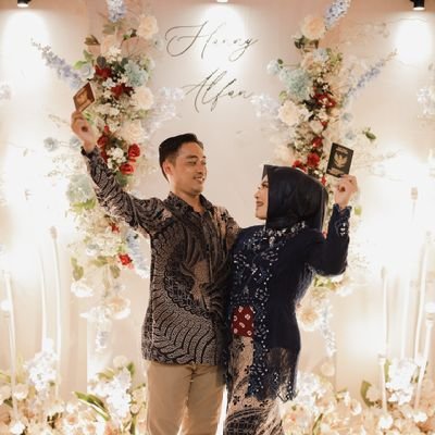 haniyanti23's profile picture. 