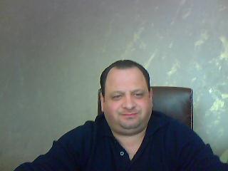 amjadshweiki's profile picture. i am busniess car dealer