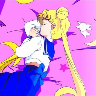 hungrytitania's profile picture. Sleepy and hungry