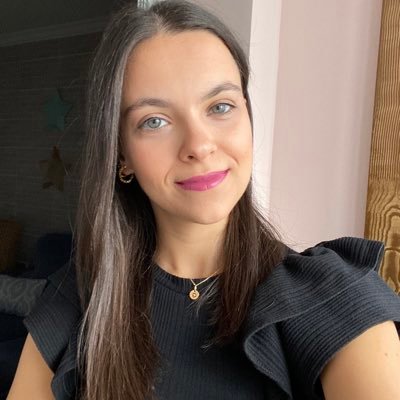 GloriaLeon12's profile picture. Gaditana 💛💙 Especialista en Aparato Digestivo 👩🏻‍⚕️🩺