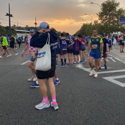 📍Madrid. The Arsenal. Find me running or eating alcachofas.