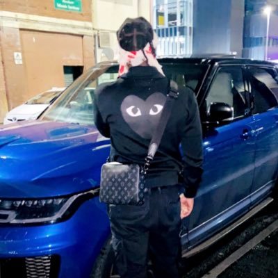 suaveHN's profile picture. ćissîT **views tweeted don’t reflect the individual**